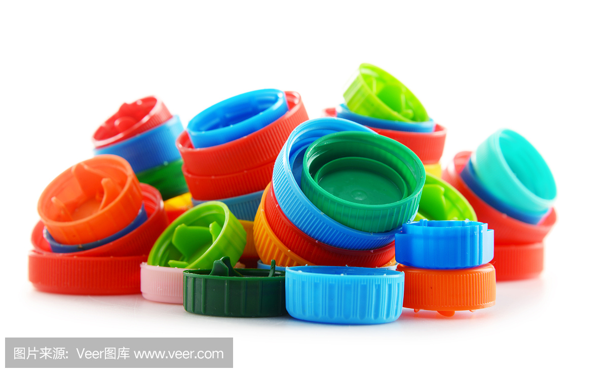 由彩色塑料瓶蓋組成